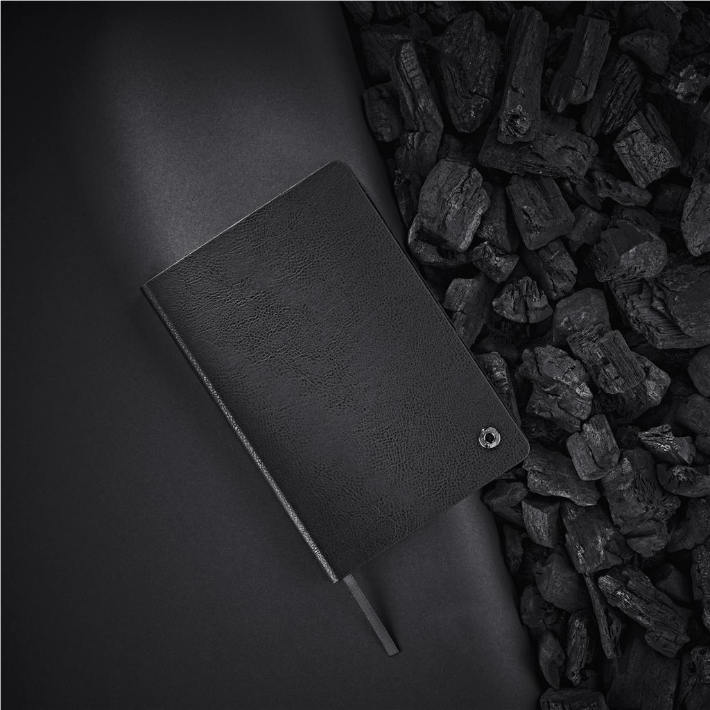 AV 19143 LIFESTYLE NO LOGO