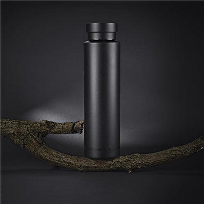 AV 19165 LIFESTYLE NO LOGO