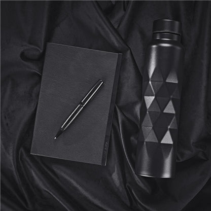GF AV 1311 B LIFESTYLE NO LOGO