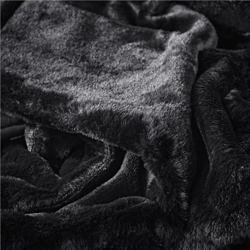 GP AV 1 B LIFESTYLE NO LOGO